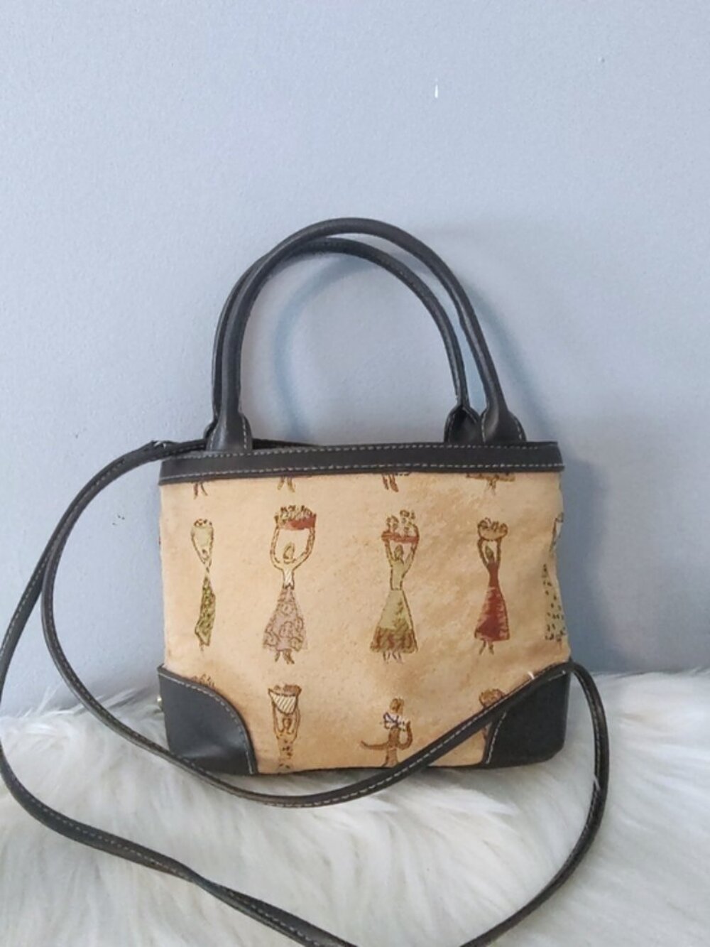 Etienne Aigner vintage folk art tapestry 2-way crossbody satchel bag EUC